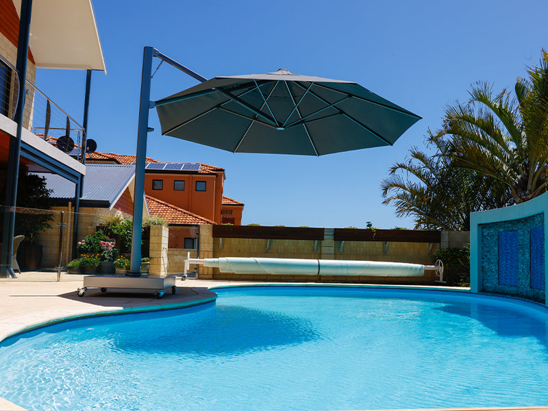 Shadowspec Serenity™ Rotating Cantilever Umbrella