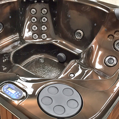 MyOasis | 5 Person Spa | Sapphire Spas