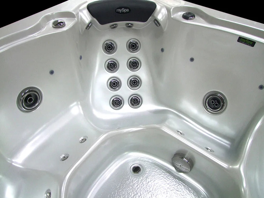 MyFavourite | 6 Person Spa | Sapphire Spas, Pool World Australia